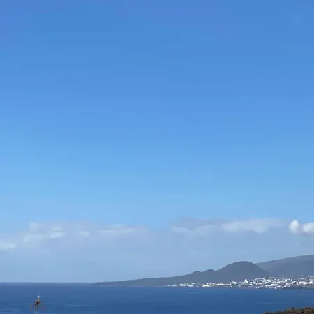 Holiday home Casa Mar De - Vistas Al Mar - Terraza Privada Con Jardin - Wifi Y Parking Gratis